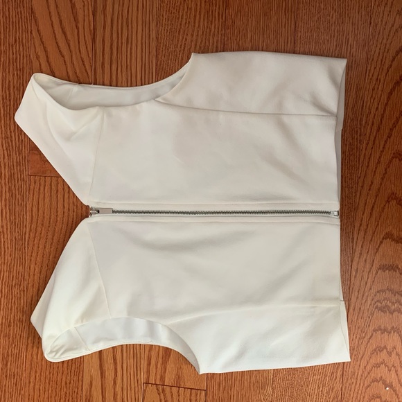 Dynamite Crop Top - Picture 2 of 2